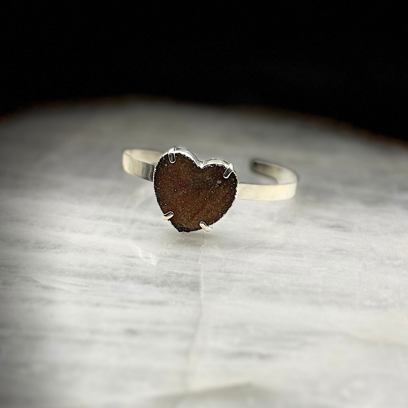 Βραχιόλι με Ιριδίζον Αμέθυστο