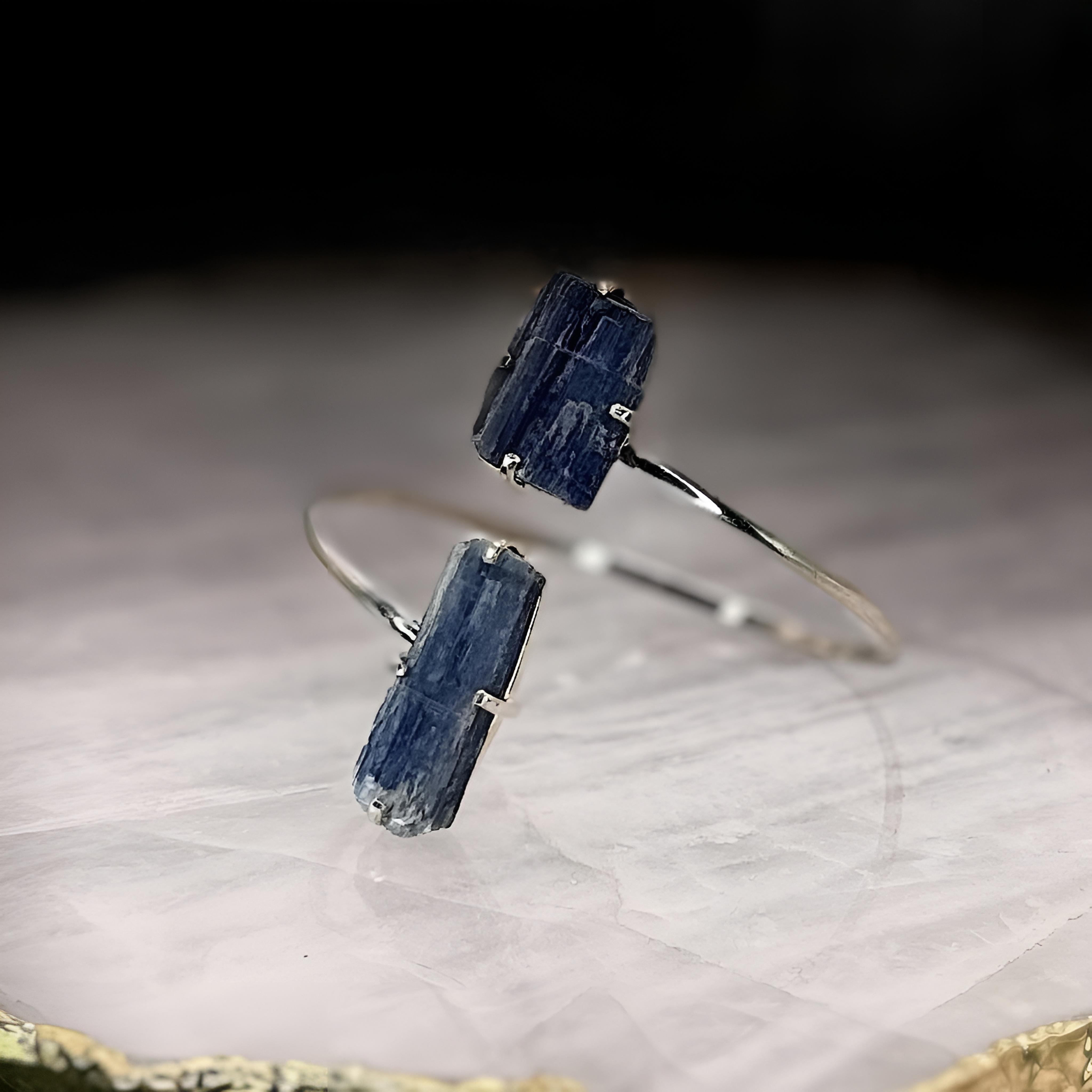 Βραχιόλι με κυανίτη 