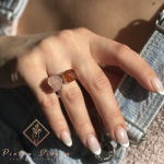 Δαχτυλίδι με Ροζ Χαλαζία και Καρνεόλη