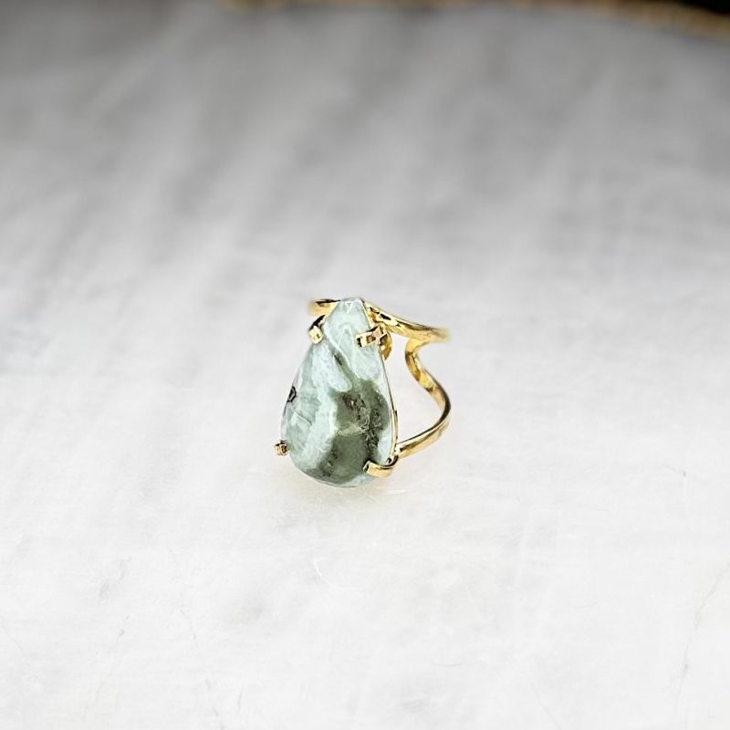 Φωτογραφία από Δαχτυλίδι με larimar cabochon