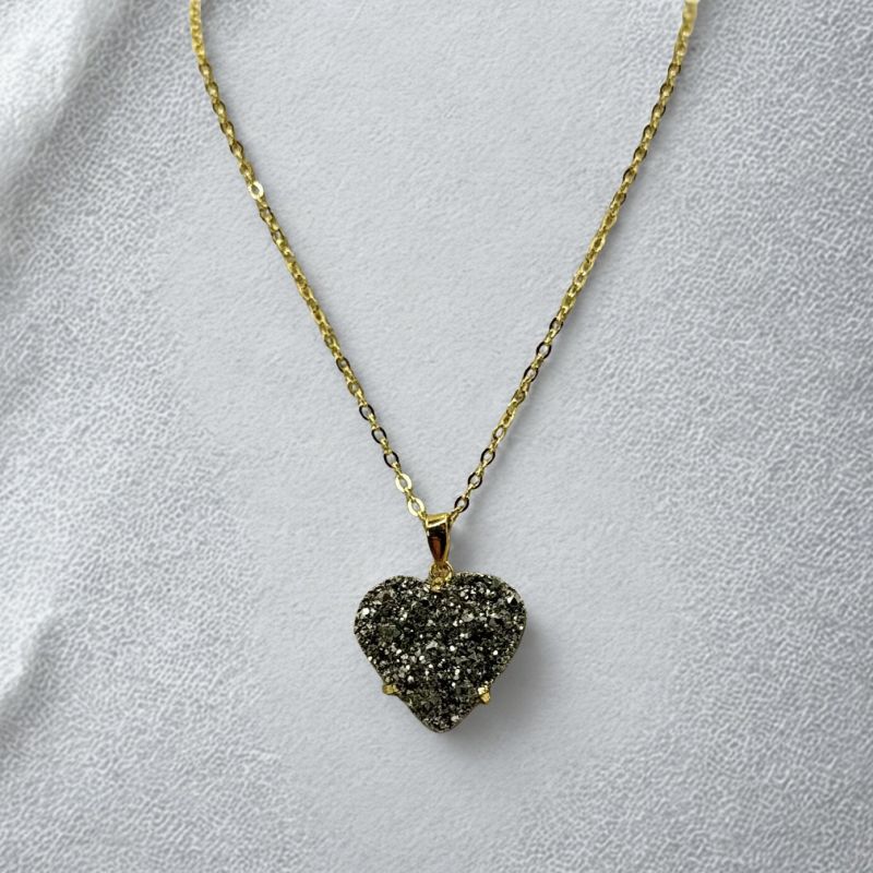 Φωτογραφία από Κολιέ με Πυρίτη 