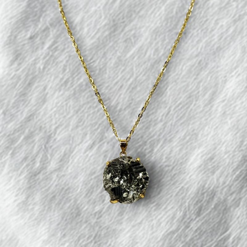 Φωτογραφία από Κολιέ με Πυρίτη