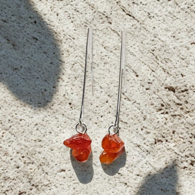 Σκουλαρίκια με Καρνεόλη Φωτογραφία από Σκουλαρίκια με Καρνεόλη