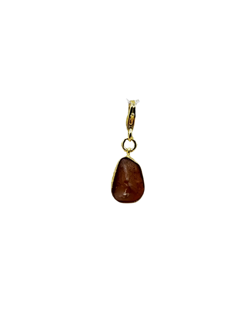 Φωτογραφία από Carnelian Charm 