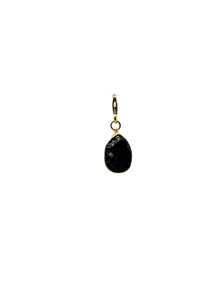 Φωτογραφία από Garnet Charm 